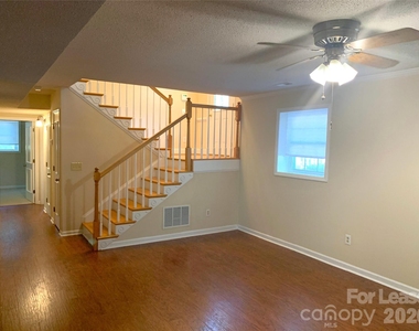 1114 Glenshannon Road - Photo Thumbnail 6