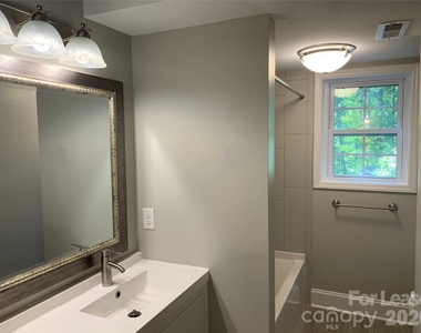 1114 Glenshannon Road - Photo Thumbnail 20