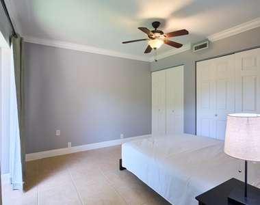 1520 15th Terrace - Photo Thumbnail 9