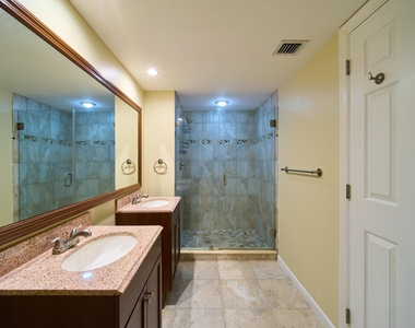 1520 15th Terrace - Photo Thumbnail 23