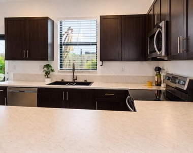 519 Sw 19th Terrace - Photo Thumbnail 16