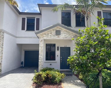 519 Sw 19th Terrace - Photo Thumbnail 35