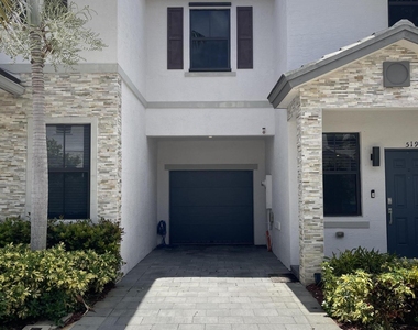 519 Sw 19th Terrace - Photo Thumbnail 36