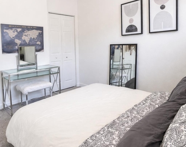 519 Sw 19th Terrace - Photo Thumbnail 30