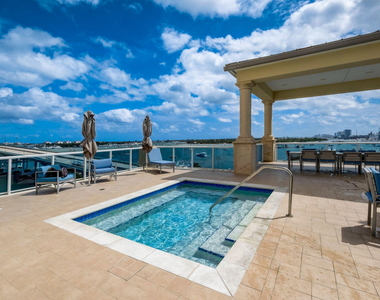 2650 Lake Shore Drive - Photo Thumbnail 42