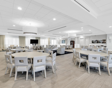 2650 Lake Shore Drive - Photo Thumbnail 45