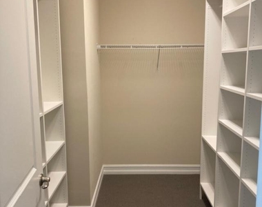 10199 Akenside Drive - Photo Thumbnail 10