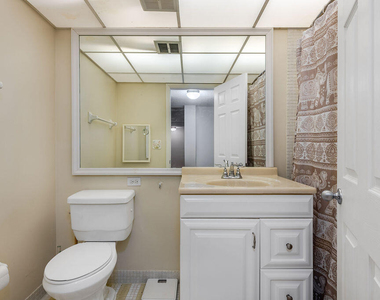 3680 Inverrary Drive - Photo Thumbnail 12