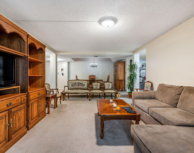 3680 Inverrary Drive - Photo Thumbnail 5