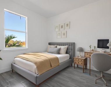 246 Rotonda Blvd Boulevard W - Photo Thumbnail 13