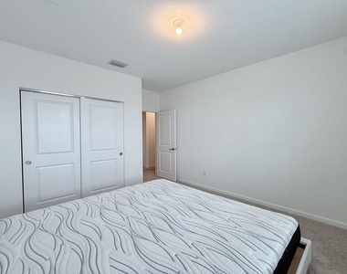 10710 Sw Hensley Street - Photo Thumbnail 26