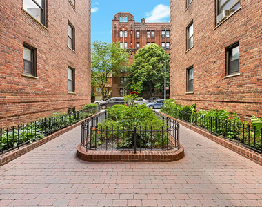 35-43 84th Street - Photo Thumbnail 8