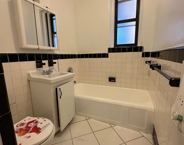 35-43 84th Street - Photo Thumbnail 6