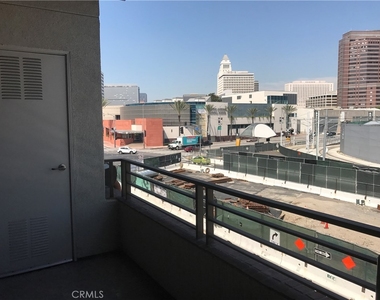100 S Alameda - Photo Thumbnail 5