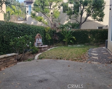428 N Little - Photo Thumbnail 16