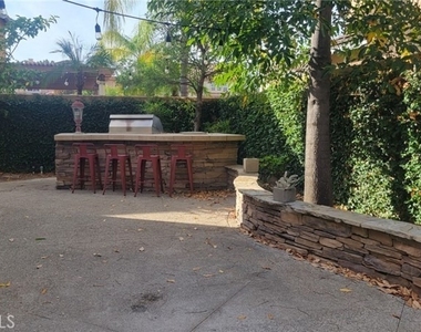 428 N Little - Photo Thumbnail 17