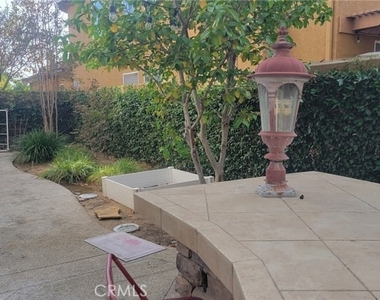 428 N Little - Photo Thumbnail 18