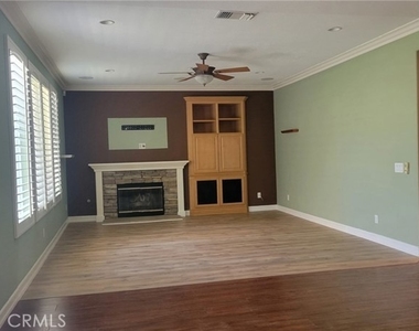 428 N Little - Photo Thumbnail 2