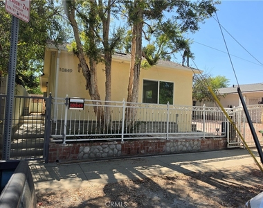 10849 N Swinton Avenue - Photo Thumbnail 1