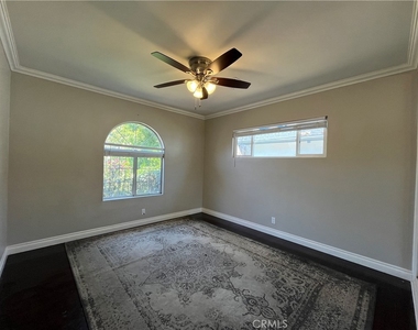 15358 Leadwell - Photo Thumbnail 10