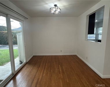 12811 Cumpston - Photo Thumbnail 13