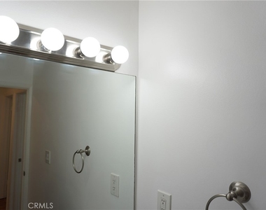 4610 Densmore Avenue - Photo Thumbnail 45