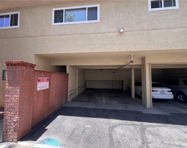 4610 Densmore Avenue - Photo Thumbnail 69