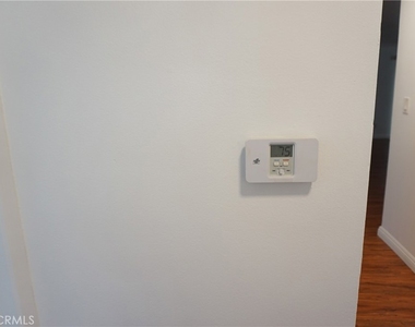 4610 Densmore Avenue - Photo Thumbnail 38