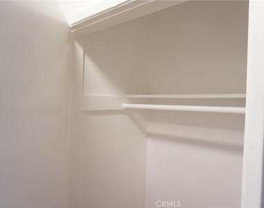 4610 Densmore Avenue - Photo Thumbnail 47
