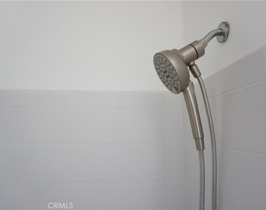 4610 Densmore Avenue - Photo Thumbnail 41