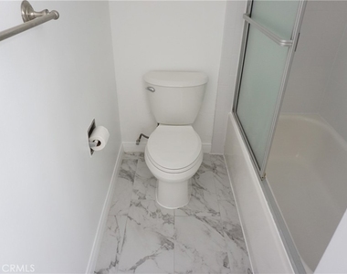 4610 Densmore Avenue - Photo Thumbnail 40