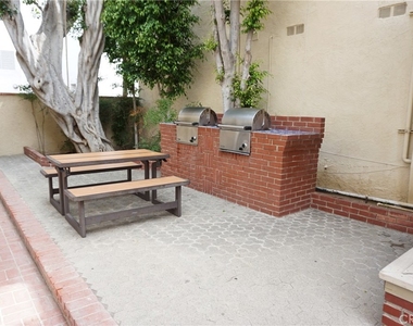 4610 Densmore Avenue - Photo Thumbnail 55