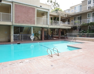4610 Densmore Avenue - Photo Thumbnail 54