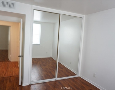4610 Densmore Avenue - Photo Thumbnail 36