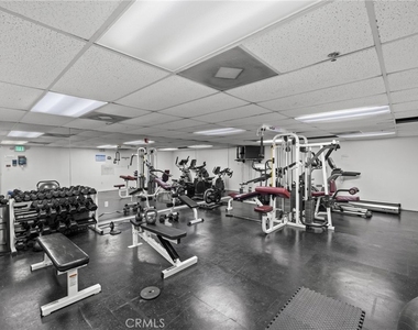 4501 Cedros - Photo Thumbnail 38