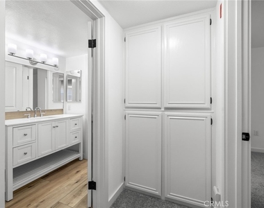 4501 Cedros - Photo Thumbnail 18