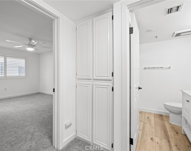 4501 Cedros - Photo Thumbnail 32