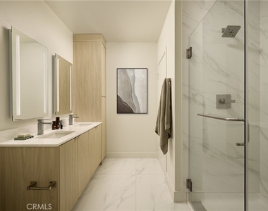 21010 Erwin Street - Photo Thumbnail 46