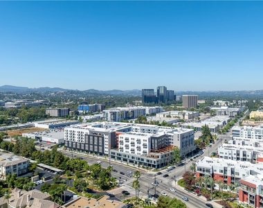 21010 Erwin Street - Photo Thumbnail 57