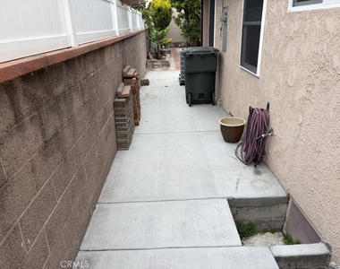 3717 W 181 Street - Photo Thumbnail 27