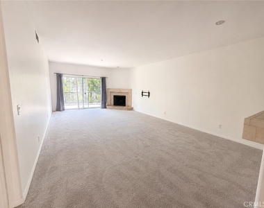 3645 Cardiff Avenue - Photo Thumbnail 5