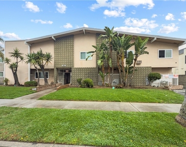 1908 Gardena Avenue - Photo Thumbnail 3