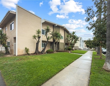 1908 Gardena Avenue - Photo Thumbnail 4