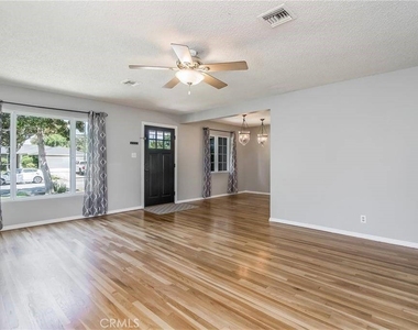 1210 E Oakmont - Photo Thumbnail 4