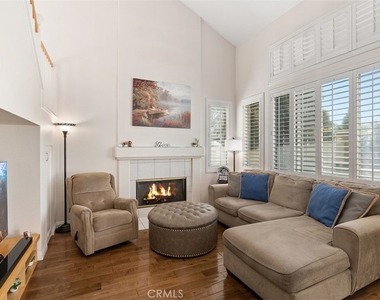 75 Parrell Avenue - Photo Thumbnail 10