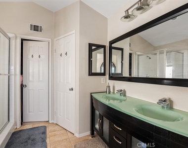 75 Parrell Avenue - Photo Thumbnail 19
