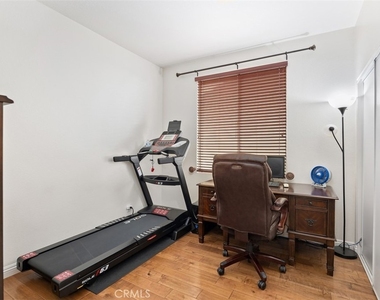 75 Parrell Avenue - Photo Thumbnail 7