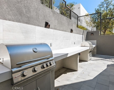 75 Parrell Avenue - Photo Thumbnail 35