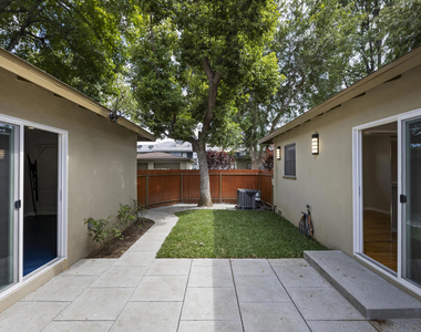 420 Violet Avenue - Photo Thumbnail 17