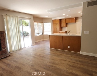 13311 Saratoga Drive - Photo Thumbnail 18